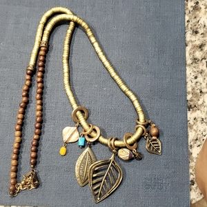 Chico's Goldtone Adjustable length 38"-41" necklace with leaf pendants